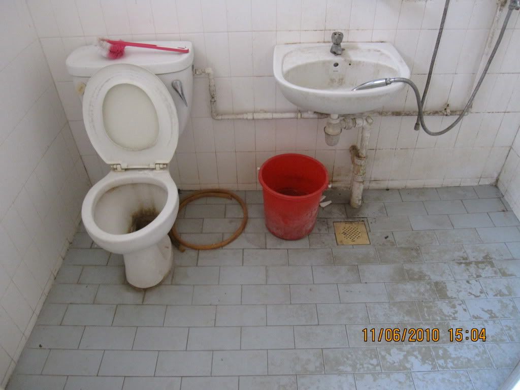 MBRToilet.jpg